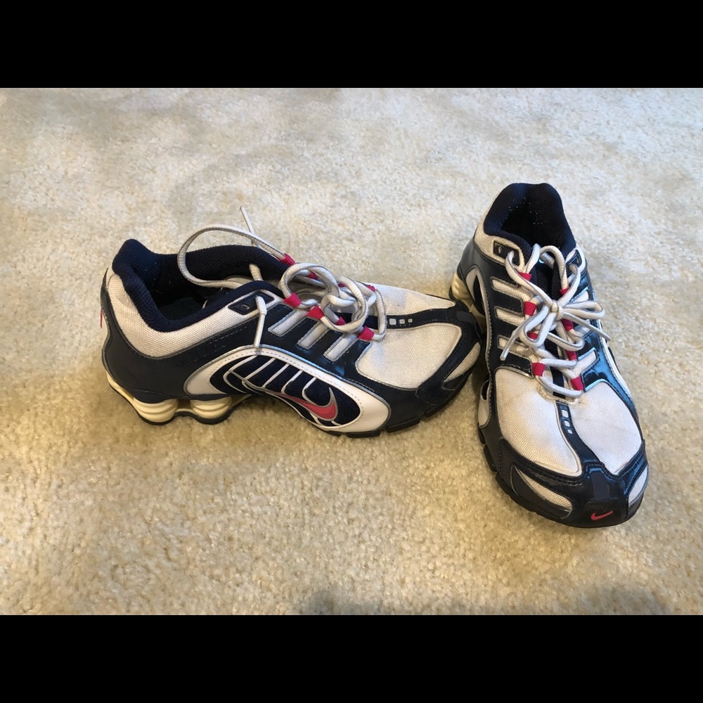 Navy, white, & pink Nike shocks great condition